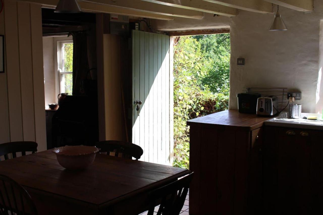 Relaxing Pet Friendly 2-Bed Cottage In Rhandirmwyn Лландовери Экстерьер фото
